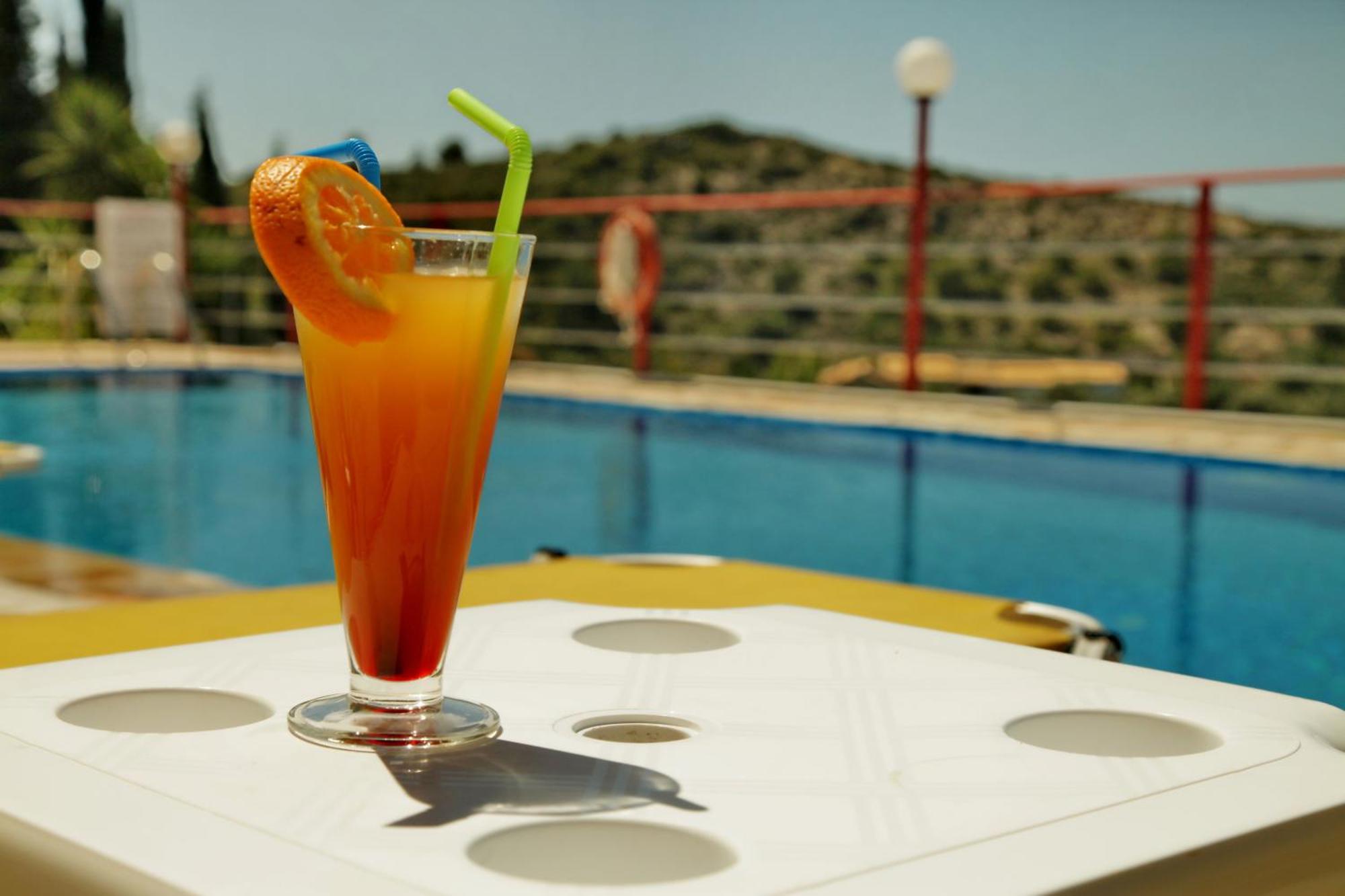 Politia Hotel Áyios Nikítas Kültér fotó